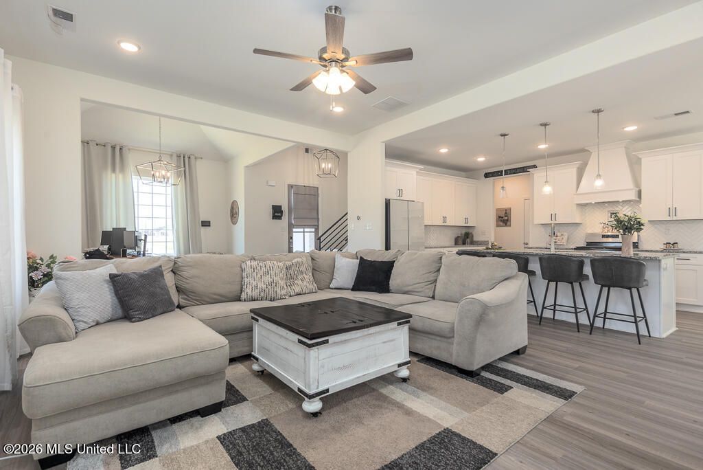 45 Centerline Roper Loop, Byhalia, MS 38611 — photo 3