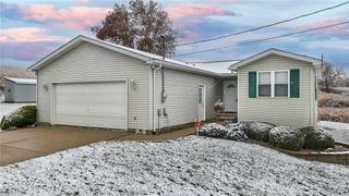 136 Cornerstone Drive, Marietta, OH 45750