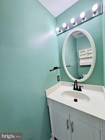 18250 PALADIN DR, Olney, MD 20832