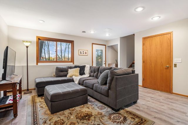 2319 Iverson Court, Lino Lakes, MN 55038