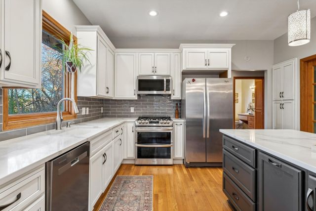 2319 Iverson Court, Lino Lakes, MN 55038