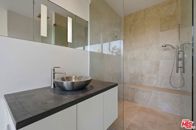 3944 Cody Road, Sherman Oaks, CA 91403