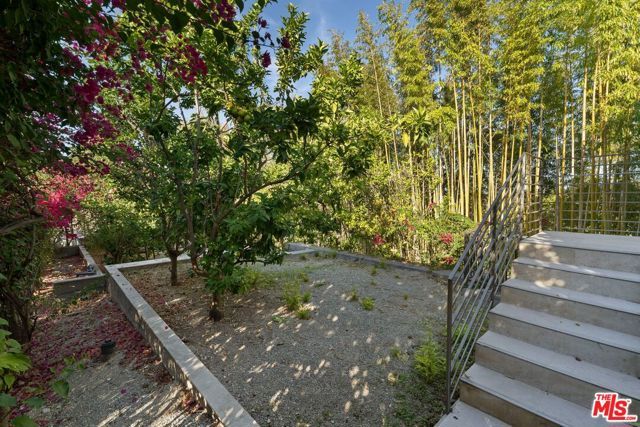 3944 Cody Road, Sherman Oaks, CA 91403