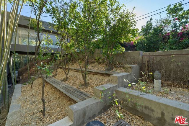 3944 Cody Road, Sherman Oaks, CA 91403