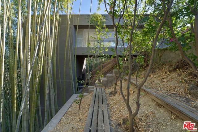 3944 Cody Road, Sherman Oaks, CA 91403