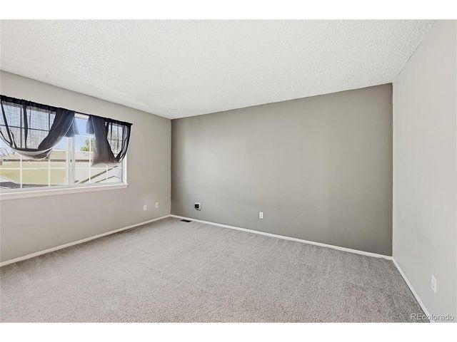 10008 Quivas St, Thornton, CO 80260