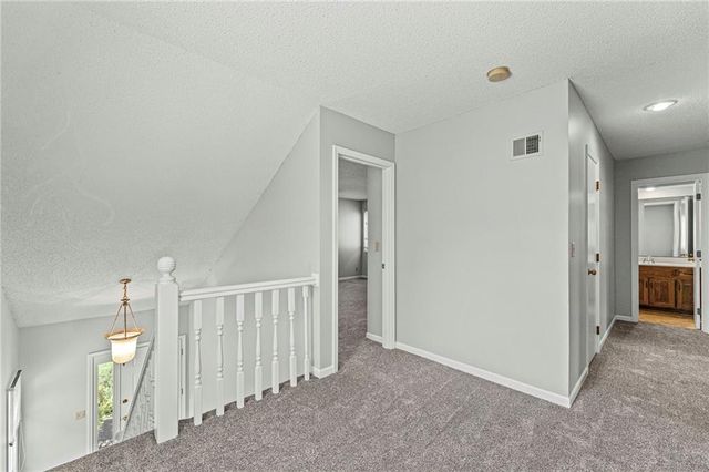 10810 W 116th Street, Overland Park, KS 66210