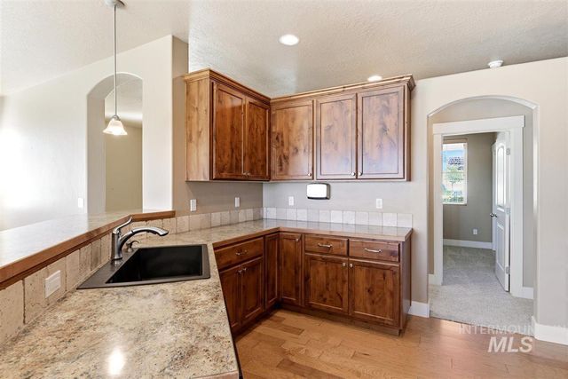 12876 S Salorgne Way, Nampa, ID 83686