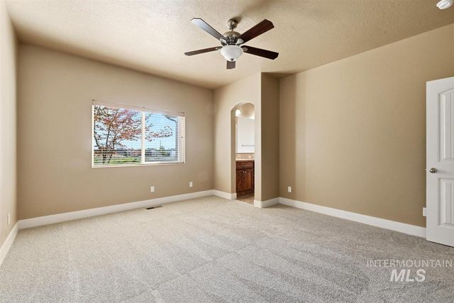 12876 S Salorgne Way, Nampa, ID 83686