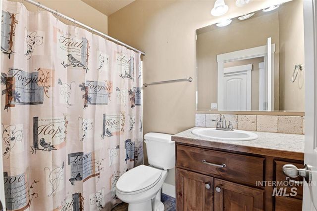 12876 S Salorgne Way, Nampa, ID 83686