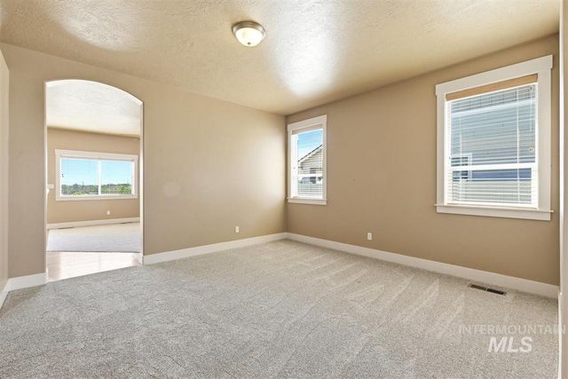 12876 S Salorgne Way, Nampa, ID 83686