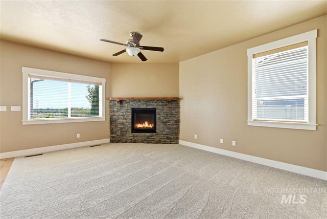 12876 S Salorgne Way, Nampa, ID 83686