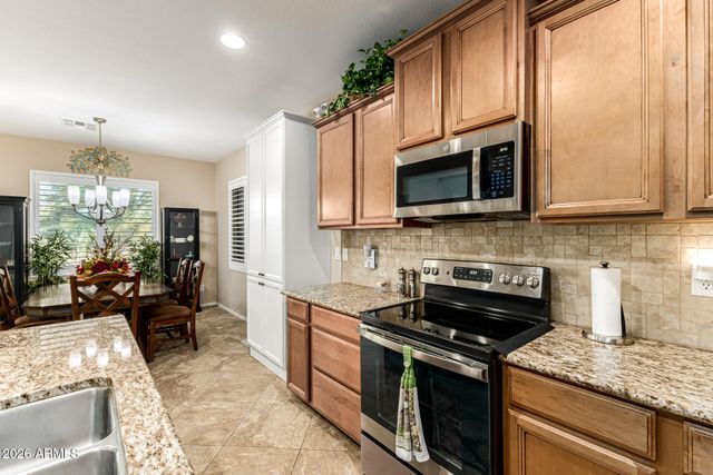 2608 E GOLDEN Trail, Casa Grande, AZ 85194