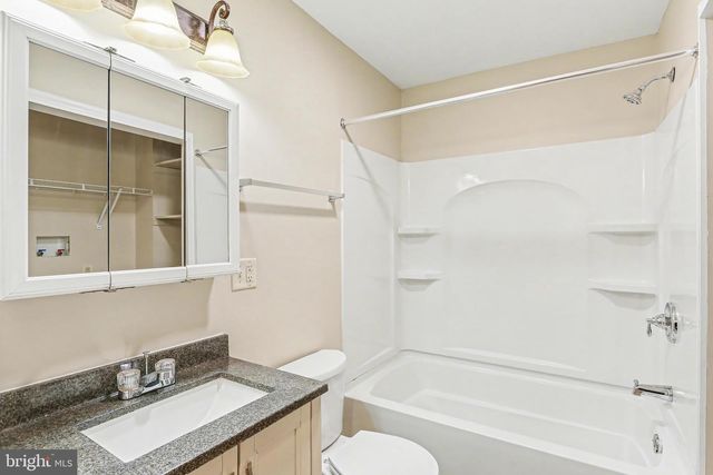 3827 OVER DR, Harrisburg, PA 17109