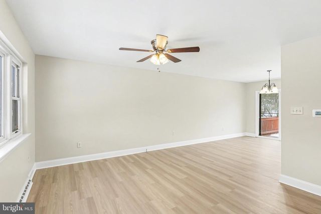 3827 OVER DR, Harrisburg, PA 17109