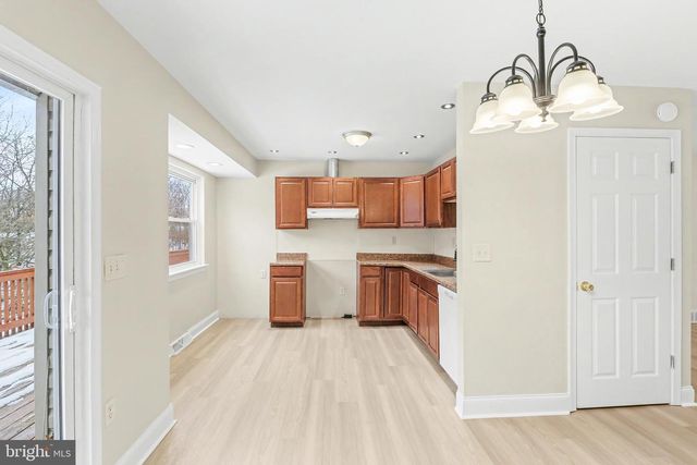 3827 OVER DR, Harrisburg, PA 17109