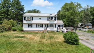 53 Brewster Rd, West Bridgewater, MA 02379
