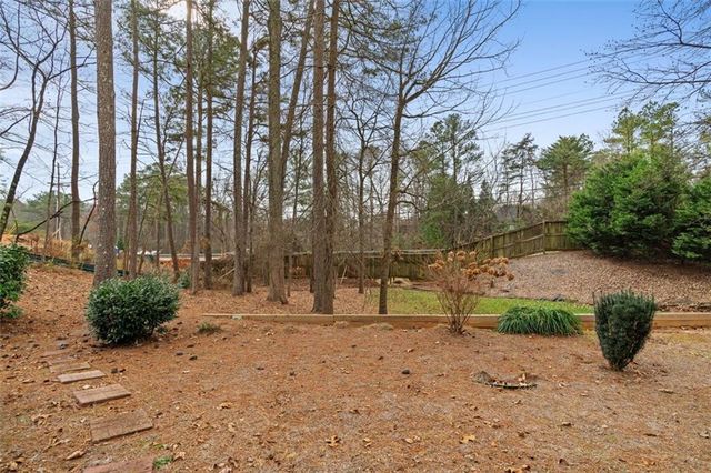 4563 Ashmore Circle NE, Marietta, GA 30066