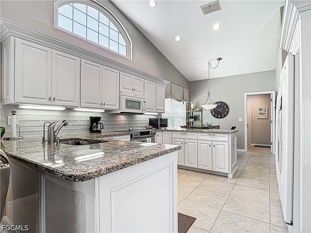 2240 Corona Del Sire DR, North Fort Myers, FL 33917