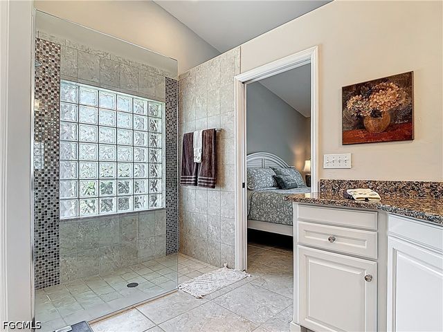 2240 Corona Del Sire DR, North Fort Myers, FL 33917