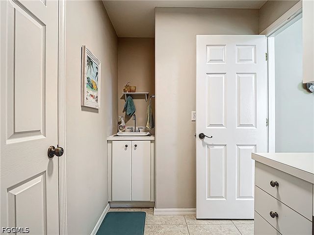 2240 Corona Del Sire DR, North Fort Myers, FL 33917