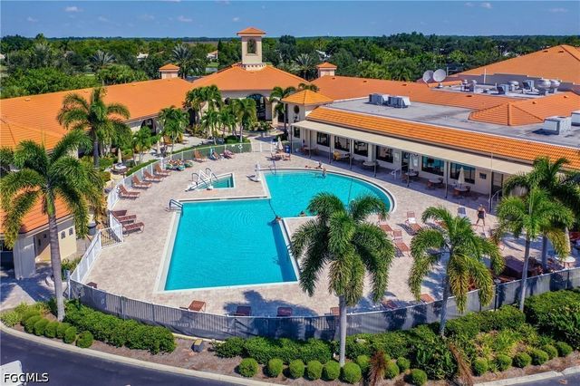 2240 Corona Del Sire DR, North Fort Myers, FL 33917