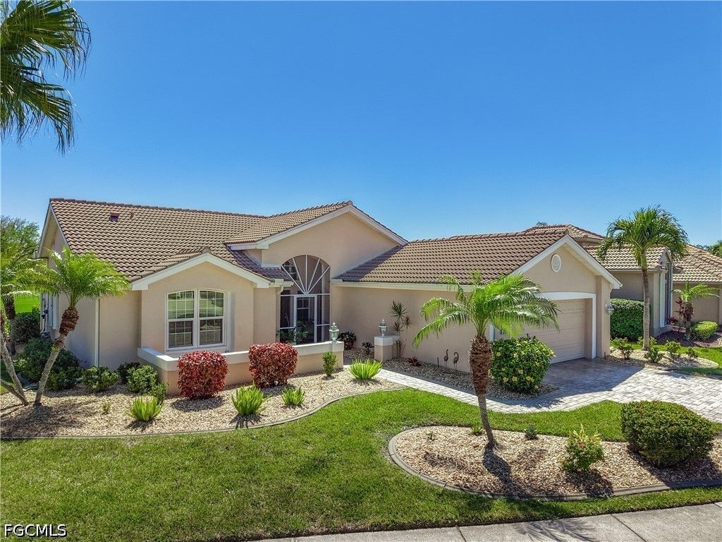 2240 Corona Del Sire DR, North Fort Myers, FL 33917