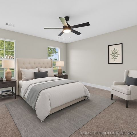 226 W Price Avenue, Oologah, OK 74053