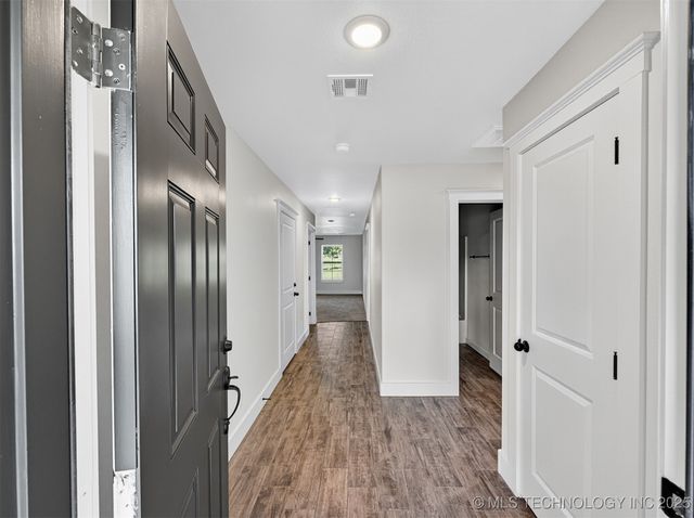 226 W Price Avenue, Oologah, OK 74053