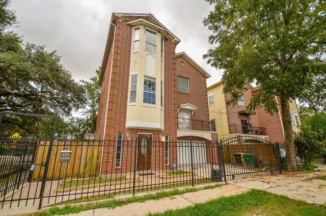513 Vincent Street, Houston, TX 77009