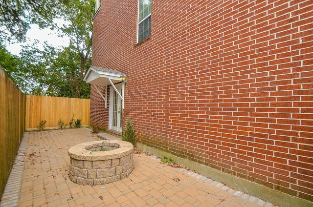 513 Vincent Street, Houston, TX 77009