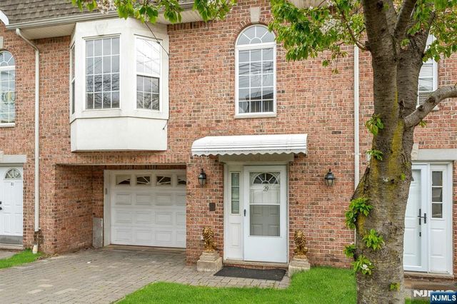 29 Prospect Street, Palisades Park, NJ 07650
