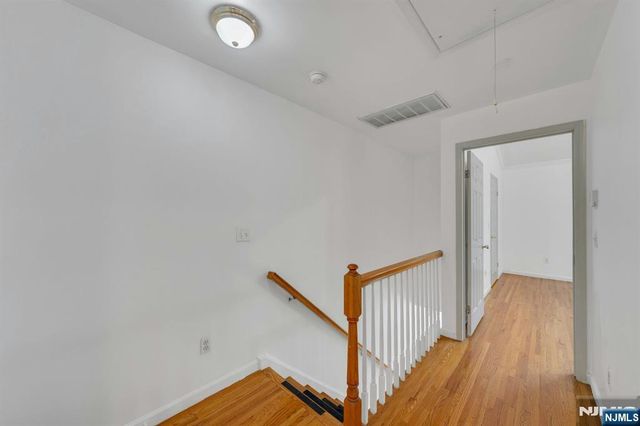 29 Prospect Street, Palisades Park, NJ 07650