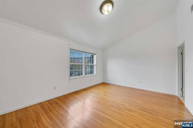 29 Prospect Street, Palisades Park, NJ 07650