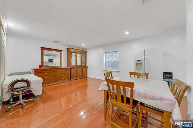 29 Prospect Street, Palisades Park, NJ 07650