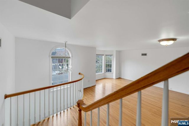 29 Prospect Street, Palisades Park, NJ 07650