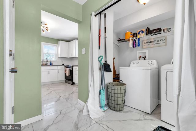 367 S SOUTH GREEN STREET, Tuckerton, NJ 08087