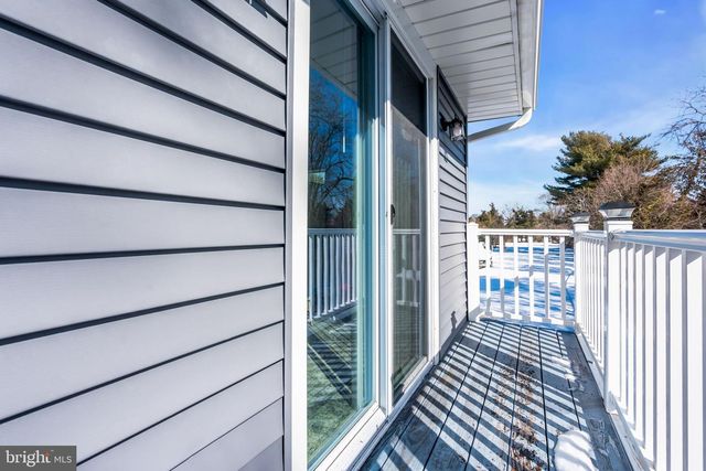 367 S SOUTH GREEN STREET, Tuckerton, NJ 08087