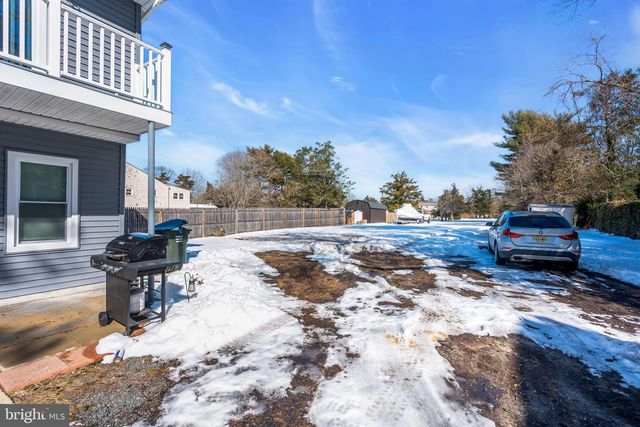 367 S SOUTH GREEN STREET, Tuckerton, NJ 08087
