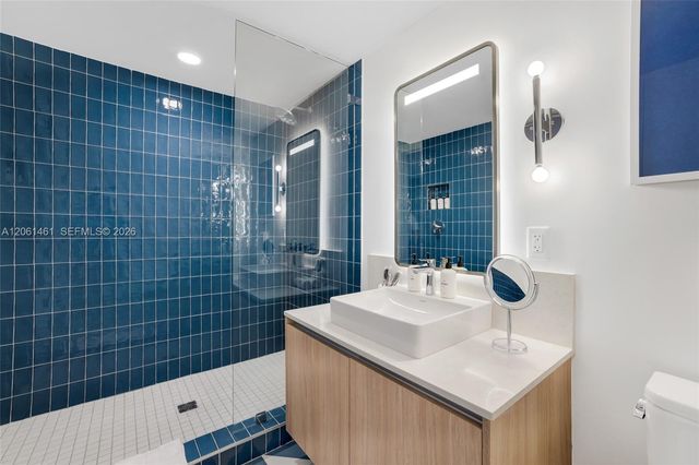159 NE 6th St 1716, Miami, FL 33132