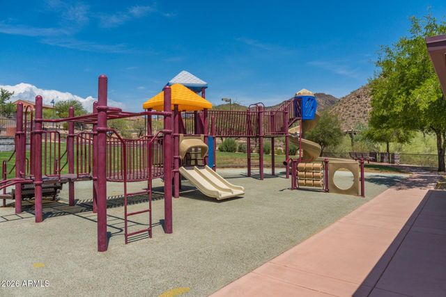 3349 W MONTELLO Road, Phoenix, AZ 85086