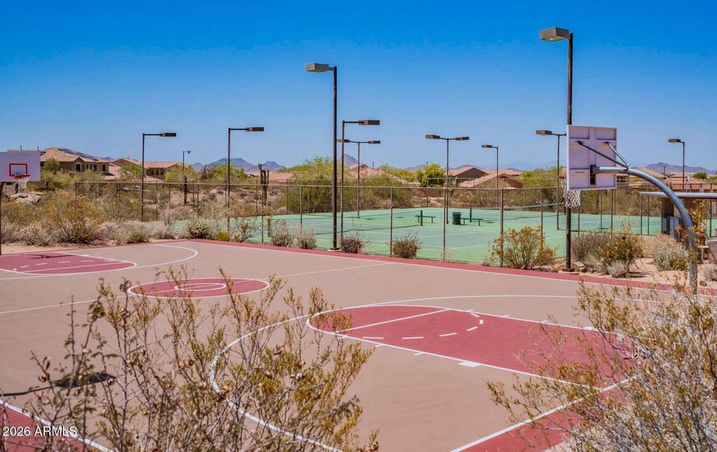 Image 46 of property listing at 3349 W MONTELLO Road, Phoenix, AZ 85086