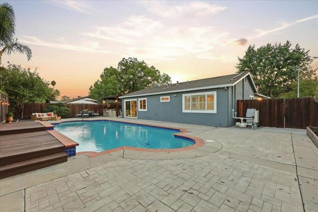 633 Tanager Road, Livermore, CA 94551