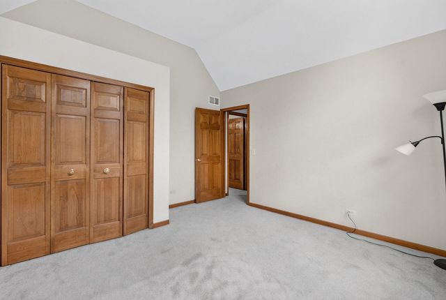 13311 S Columbine Circle, Plainfield, IL 60585