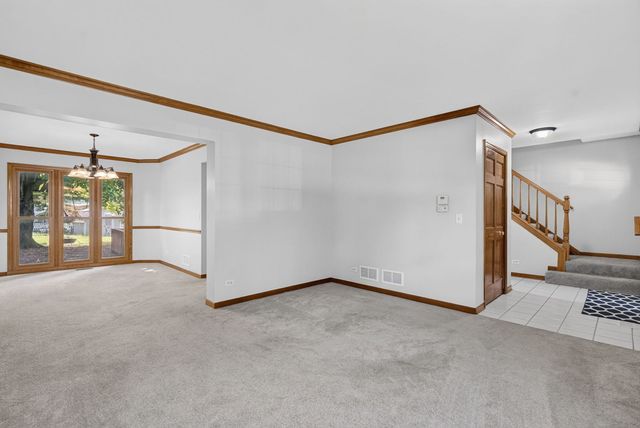 13311 S Columbine Circle, Plainfield, IL 60585