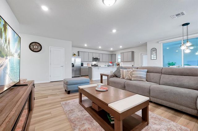 4213 WINDING PINES DRIVE, Apopka, FL 32712