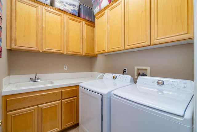 75760 W Heritage W, Palm Desert, CA 92211