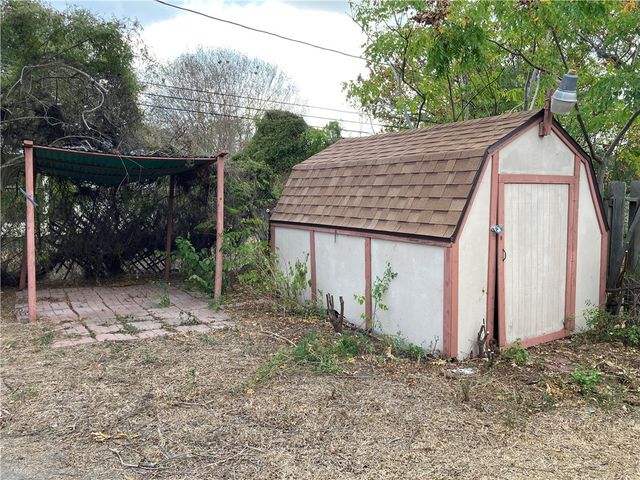 11805 Chamizal St, Corpus Christi, TX 78410