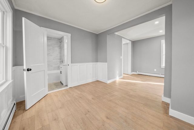 31 Dexter St, Methuen, MA 01844