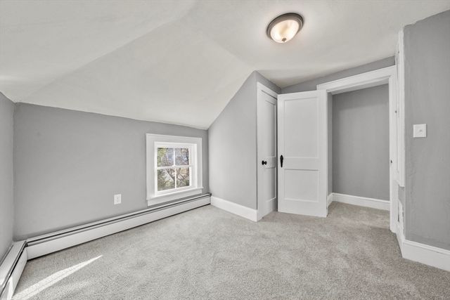 31 Dexter St, Methuen, MA 01844